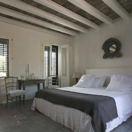 Dimora Cala Del Pozzo Bed & Breakfast